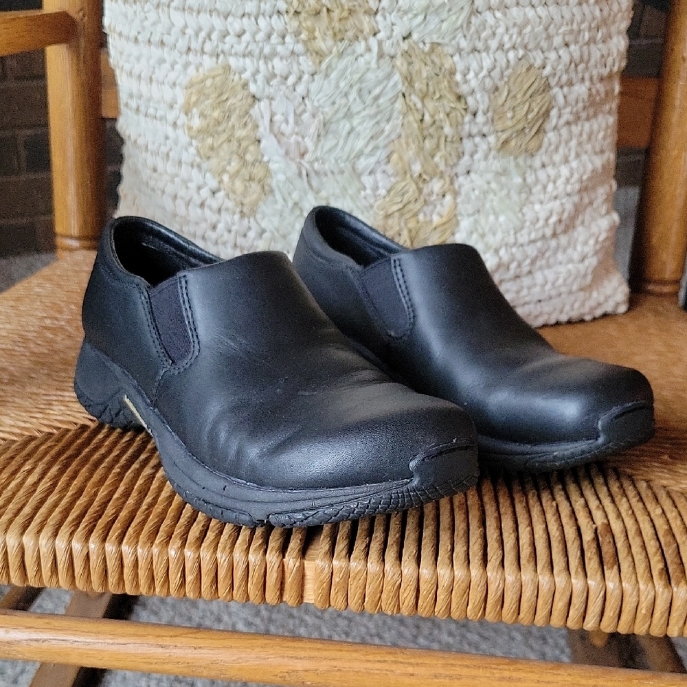 Merrell Jungle Moc slip on black loafer/moccasins, size 9M